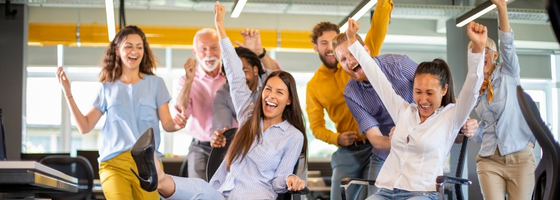 Employee birthday recognition — HonorMak